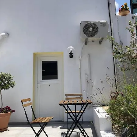 Katsikantaris Homes * بافوس