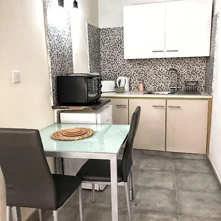 Katsikantaris Homes
