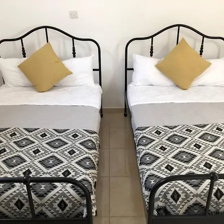 Katsikantaris Homes بافوس