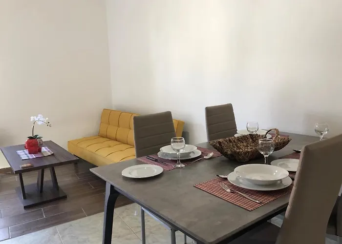 Katsikantaris Homes Apartamento Paphos