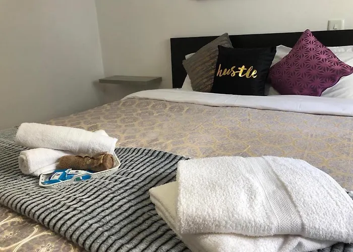 Katsikantaris Homes *