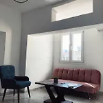 Katsikantaris Homes *