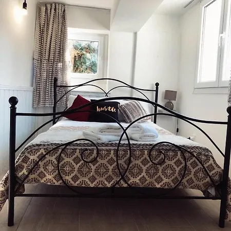 شقة Katsikantaris Homes *