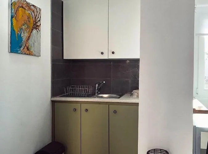 Katsikantaris Homes *